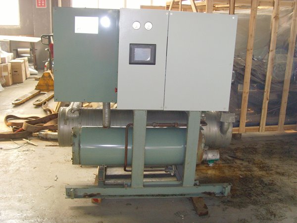 官渡酒店中央空调不停机清洗方法介绍